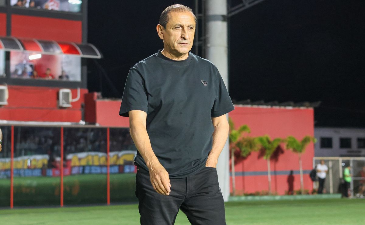 Demissão de Ramón Díaz no Internacional é sugerida por Praetzel, que indica substituto: “Buscaria o Cuca”