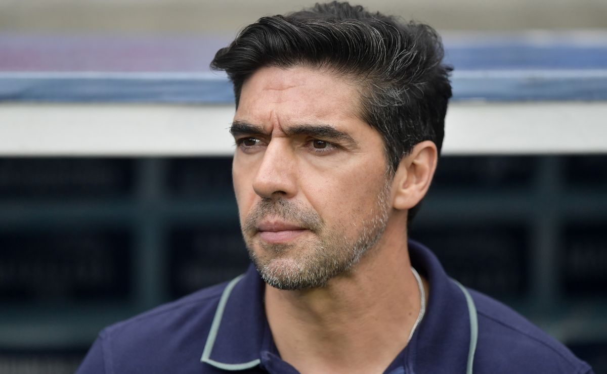 Abel Ferreira confirma Palmeiras sem Allan e com Vitor Roque e Flaco López; veja a escalação