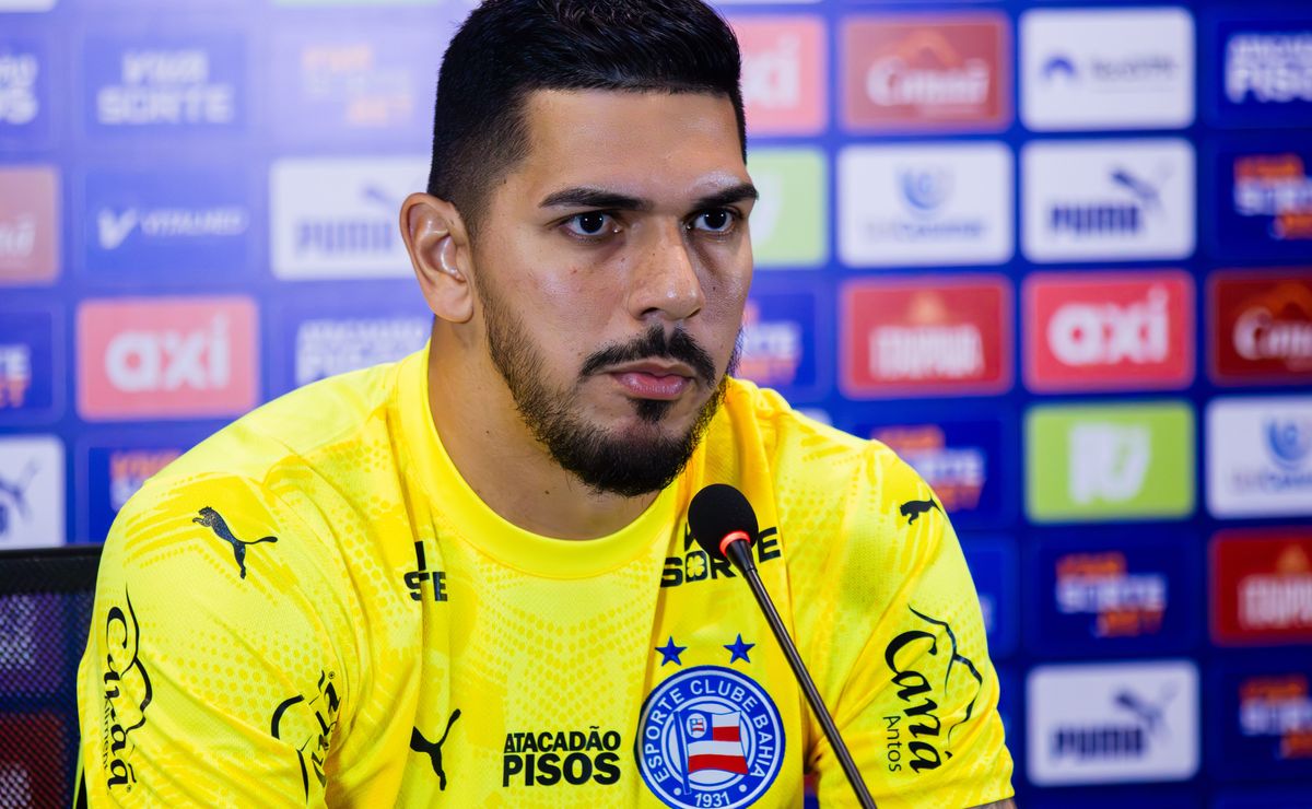 João Paulo, ex-Santos, segue como reserva no Bahia e tem futuro incerto para 2026