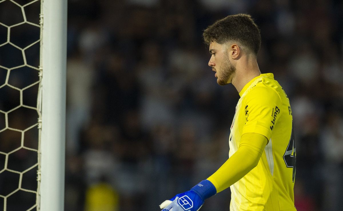 Corinthians volta a sofrer gols no Brasileirão após três partidas na derrota para o Bragantino