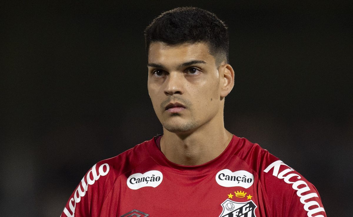 Brazão projeta reta final do Brasileirão e pede personalidade ao Santos na briga contra o rebaixamento