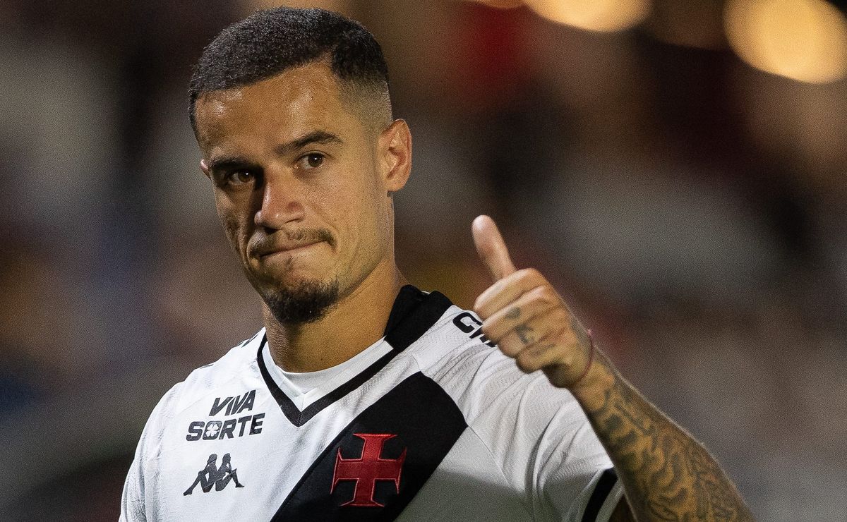 Coutinho tem atuação de gala em Vasco x Juventude e é exaltado por torcedores: “Diferenciado demais”