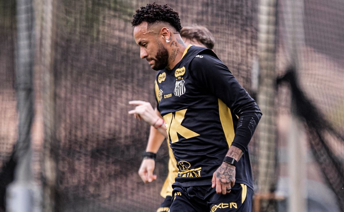 Neymar pode ser titular do Santos contra o Flamengo em provável escalação no Maracanã