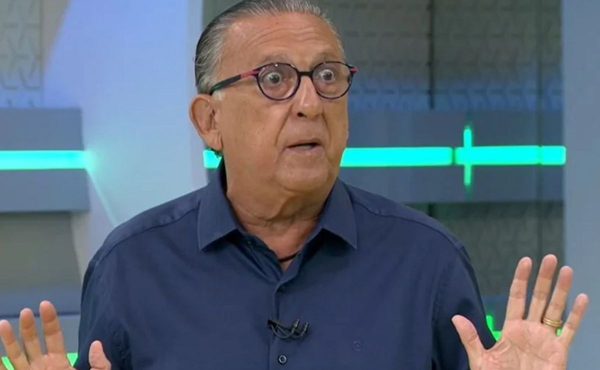 Galvão Bueno sobe o tom em rede nacional e defende Gustavo Gómez sobre cansaço no Palmeiras