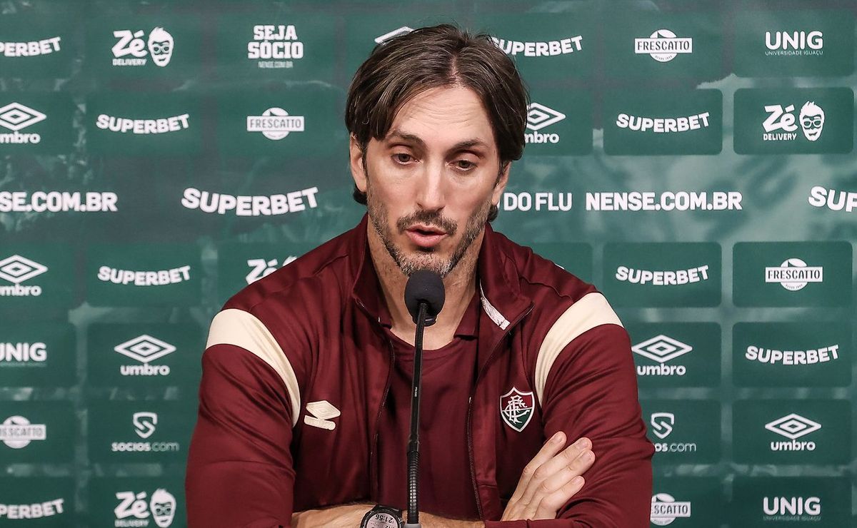 Zubeldía lista erros do Fluminense que impediram vitória contra o Cruzeiro: “houve um desequilíbrio”