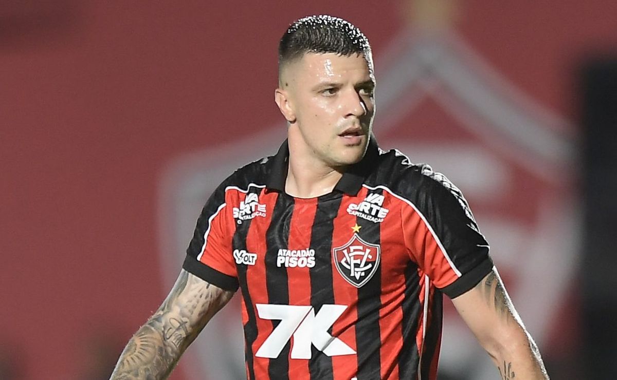 Renato Kayzer, do Vitória, valoriza ponto conquistado diante do Botafogo: “A gente sabia da dificuldade”