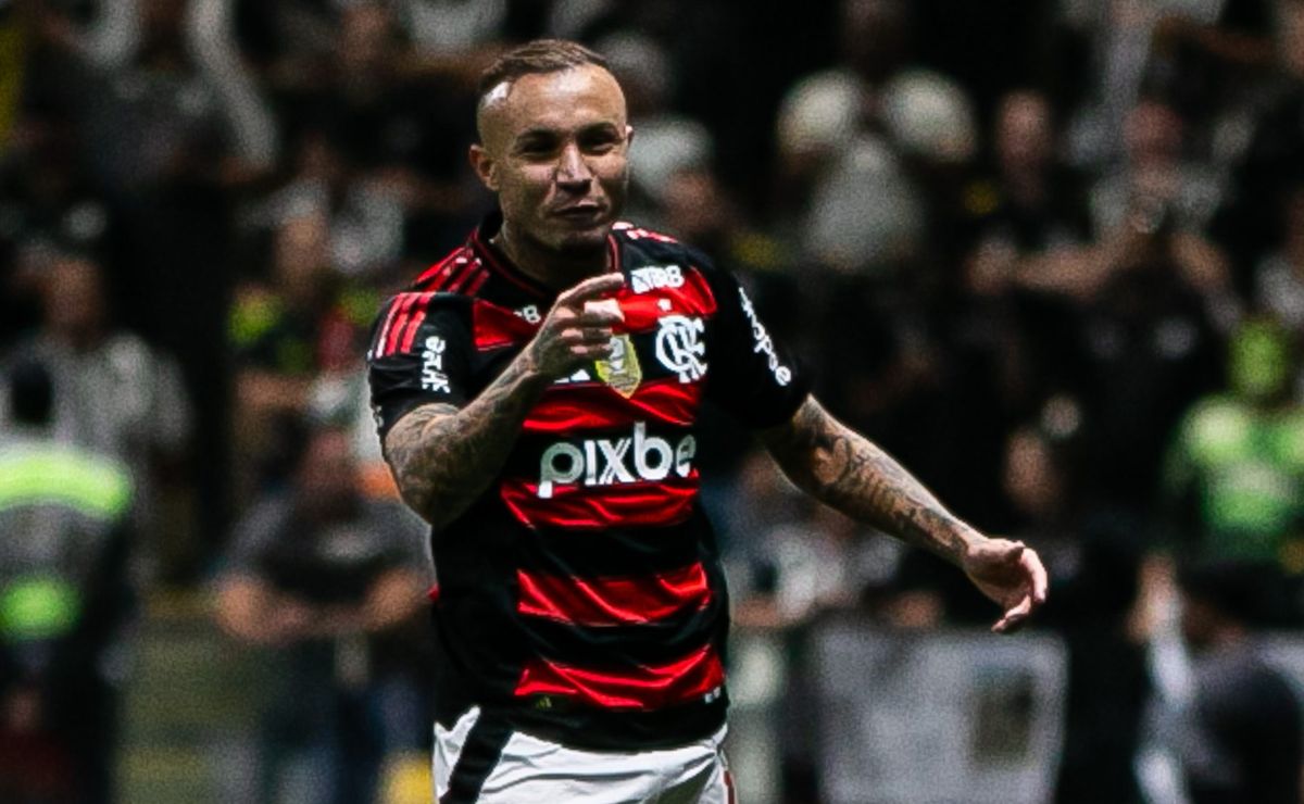 Grêmio sonha com volta de Cebolinha, mas esbarra em exigência do Flamengo por pagamento à vista