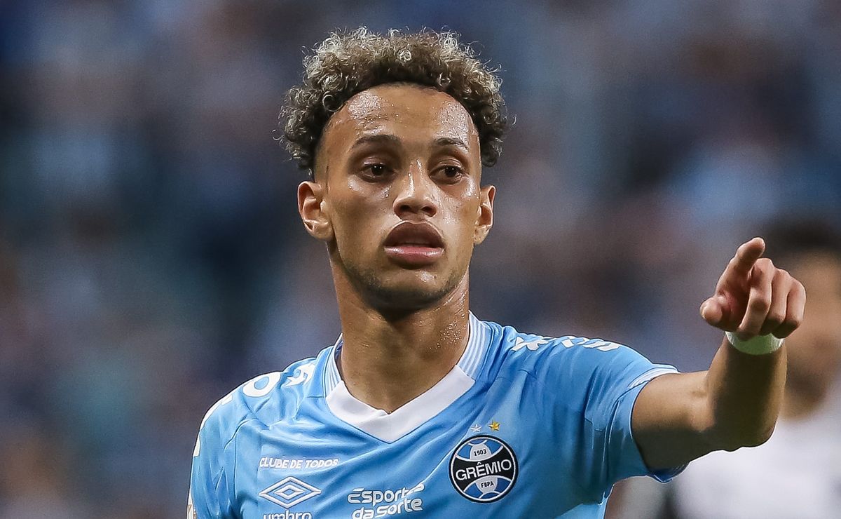 Ex-alvo do Botafogo, Bitello planeja retorno ao futebol brasileiro em 2026