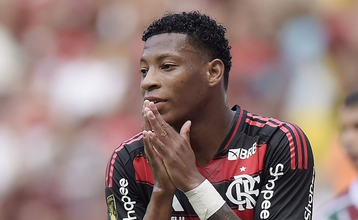 Plata recebe decisão final sobre futuro no Flamengo através de Filipe Luís e continua no clube carioca