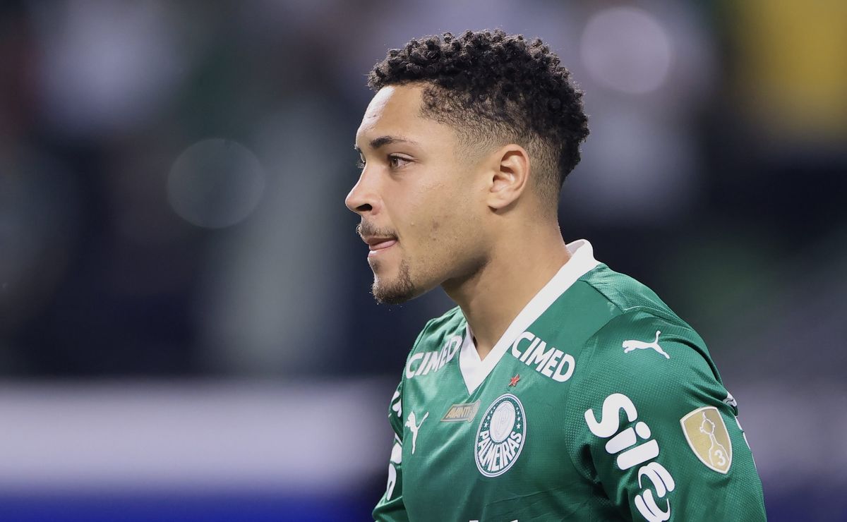 Palmeiras decide fazer acordo surpreendente com STJD envolvendo julgamento de Vitor Roque