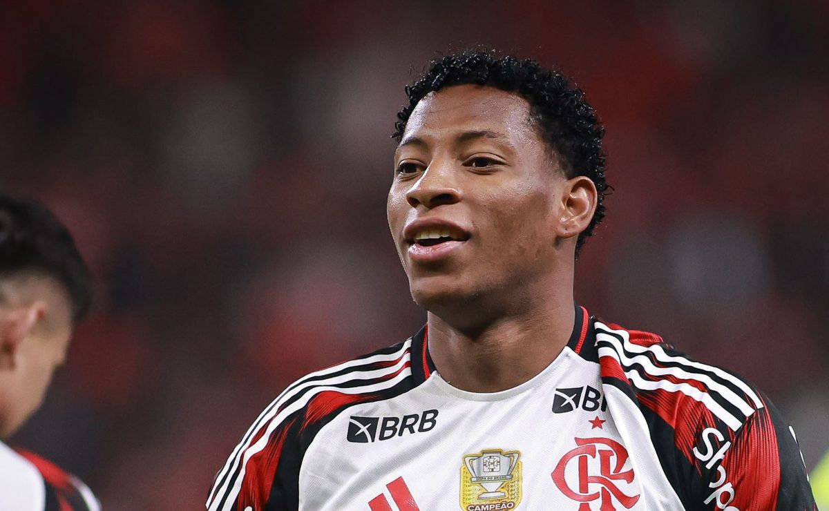 Cruzeiro reprova comportamento extracampo de Gonzalo Plata e não vai contratar o atacante do Flamengo