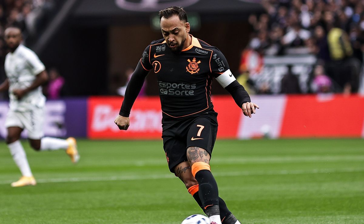 Reunião extraordinária no Corinthians para permanência de Maycon deve acontecer na semana que vem