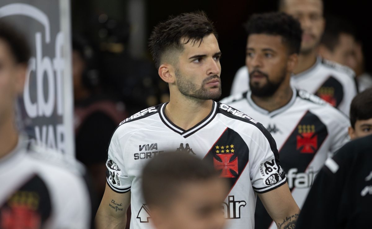 Vasco arma barca gigante e surpreende com cortes inesperados para reformular elenco e evitar mais sufoco