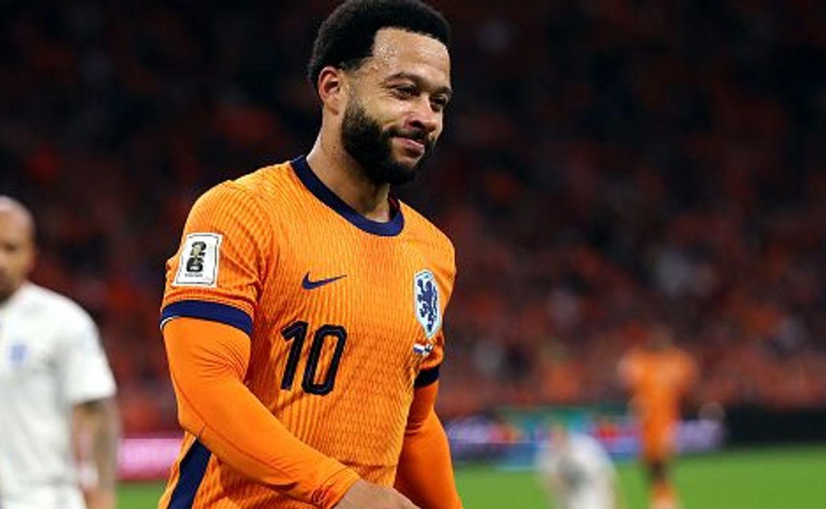 Memphis Depay, do Corinthians, faz história ao marcar para a Holanda contra a Polônia