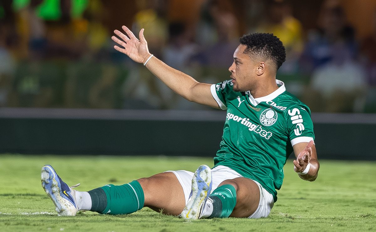 Vitor Roque é liberado pelo STJD após postagem preconceituosa, e torcida do Flamengo fica ‘P’ da vida 