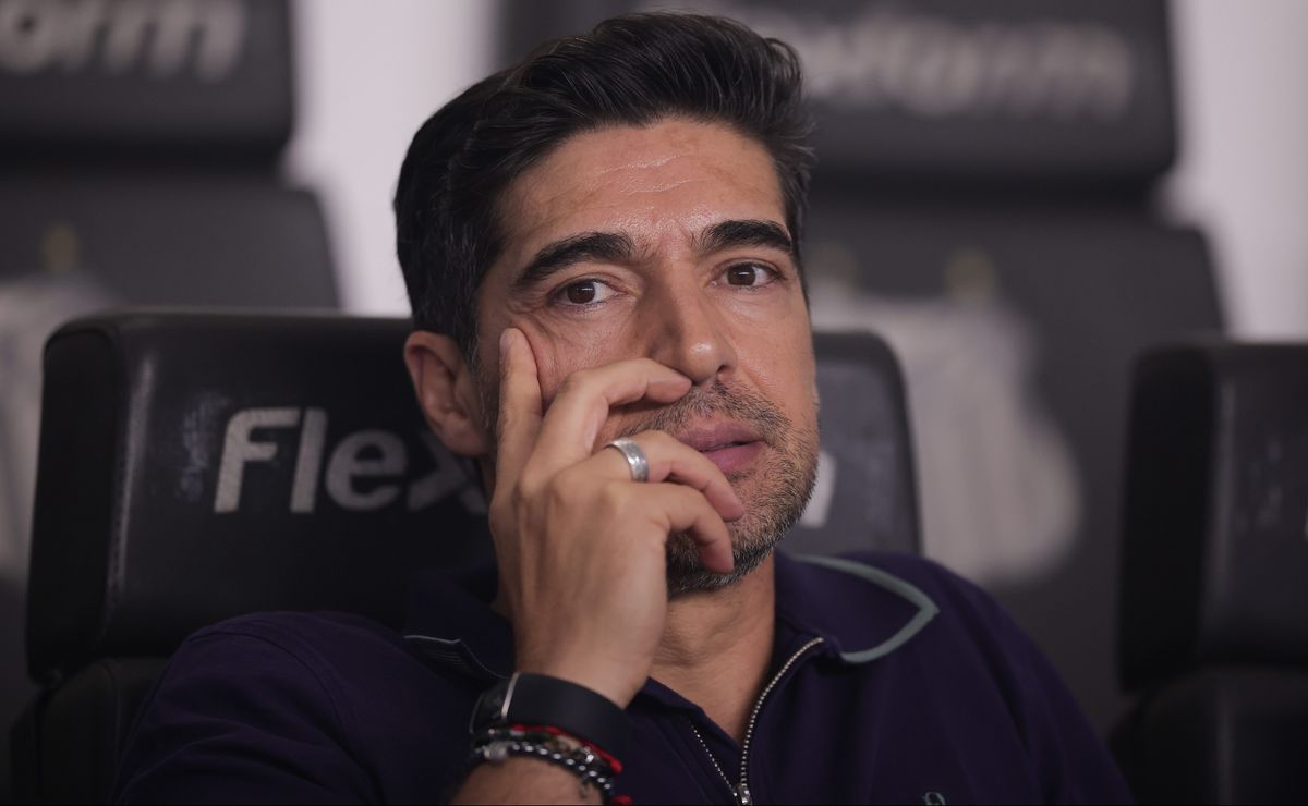 Abel Ferreira elogia o Santos, mas aponta erros do Palmeiras em derrota: “Não funcionou como queríamos”