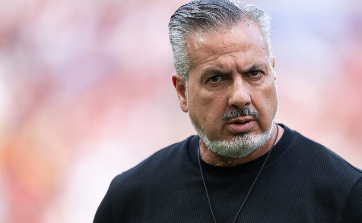 Flamengo encara assédio por De La Cruz e Nacional surge com pedido ousado que agita o mercado