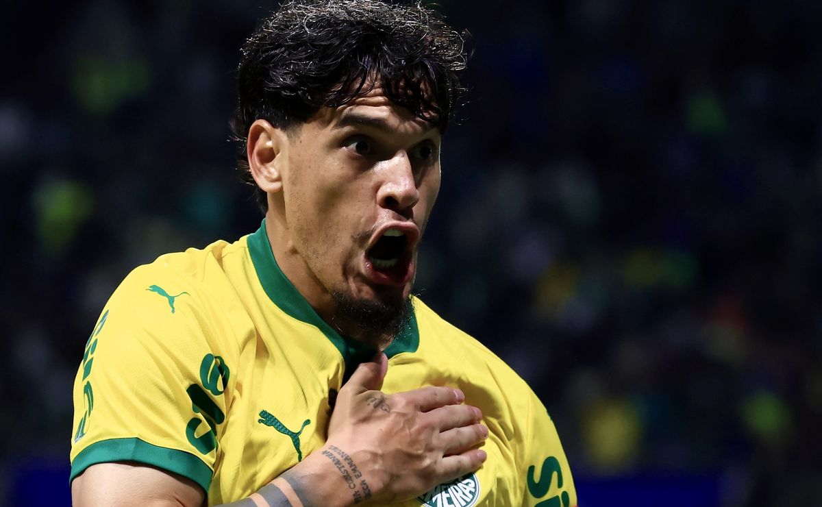Abel Ferreira deve comemorar volta de Gustavo Gómez, avalia jornalista: “Para o Palmeiras é excelente”