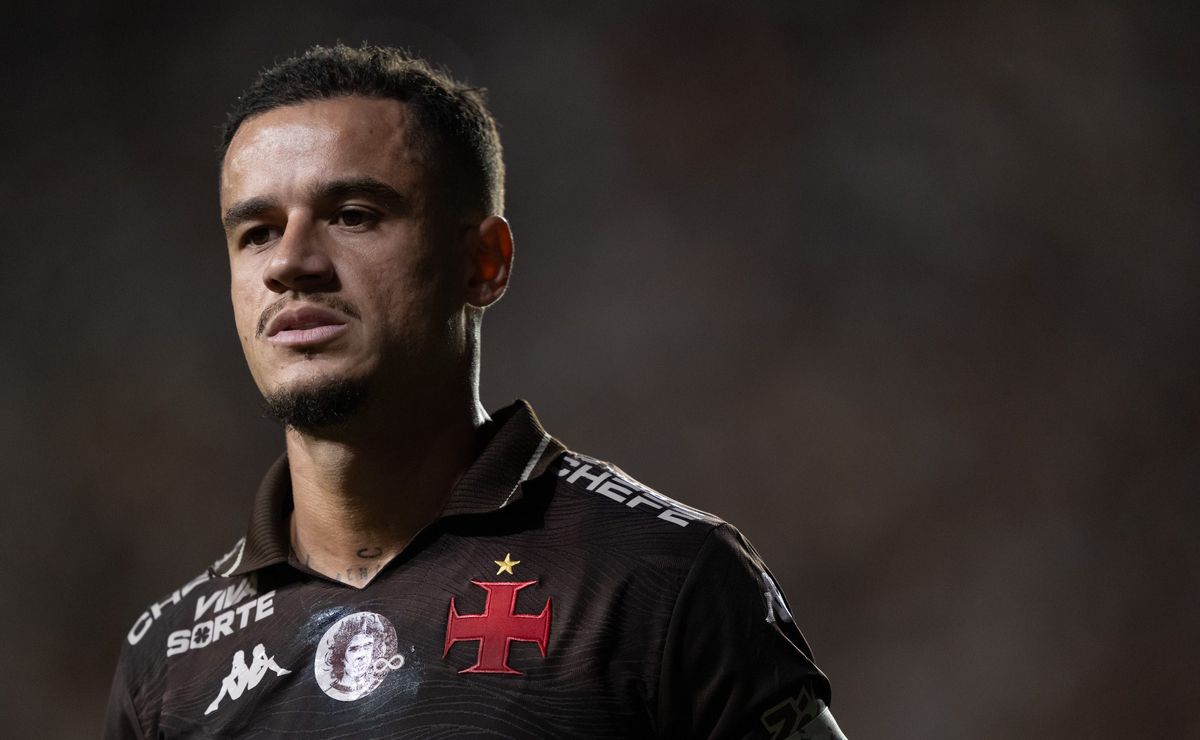 Coutinho não participa diretamente de um gol do Vasco há mais de 1 mês e vive pressão