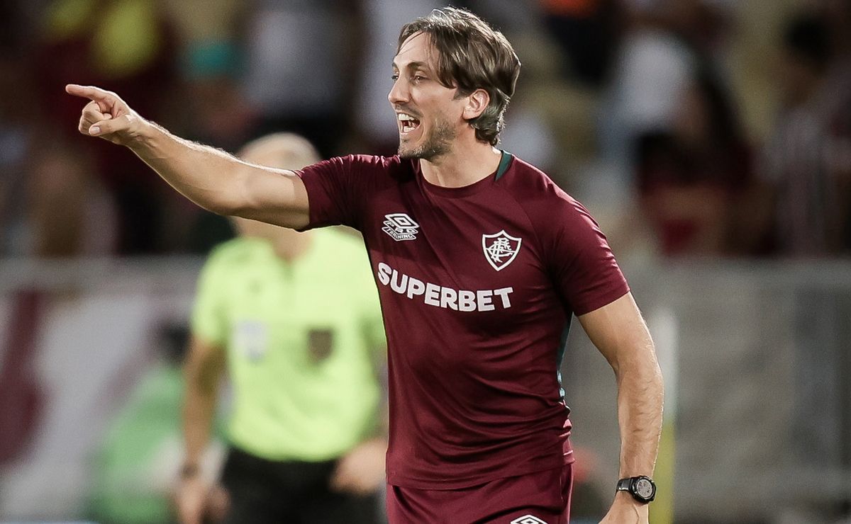 Fluminense confirma escalação com novidade contra o Flamengo; confira o time titular