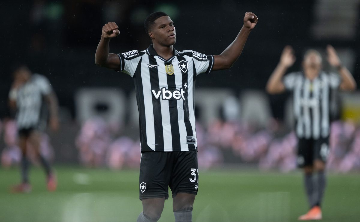 Botafogo vence o Sport e volta a reverter desvantagem de dois gols após três anos