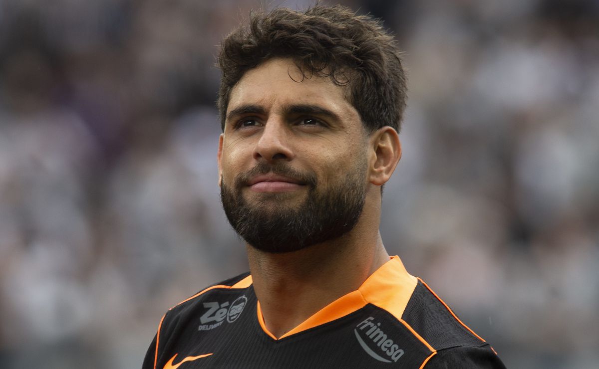 Corinthians cogita retorno de Pedro Raul se duas coisas acontecerem, sendo uma Yuri Alberto negociado