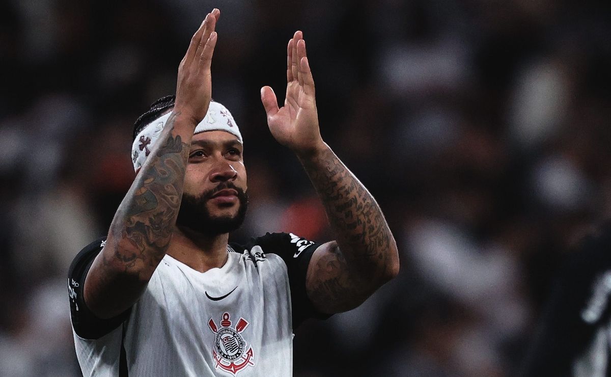 Crespo manda recado direto para Memphis Depay após Corinthians x São Paulo: “Acabou o jogo”