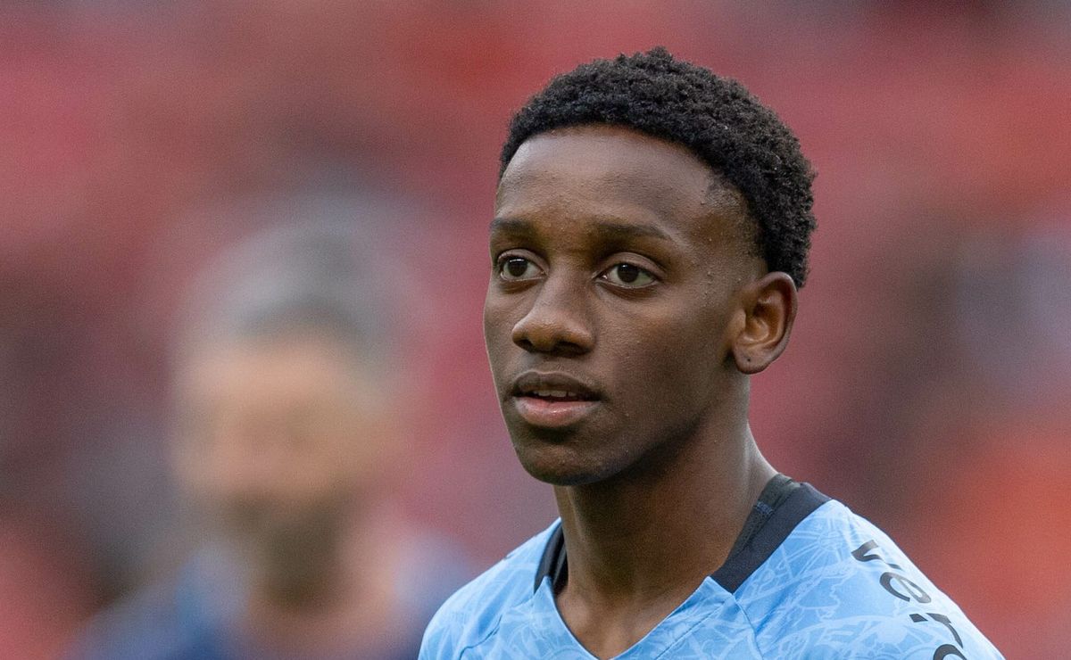 Grêmio aceita vender Gabriel Mec por valor astronômico e Liverpool, Zenit e Porto monitoram o meia-atacante