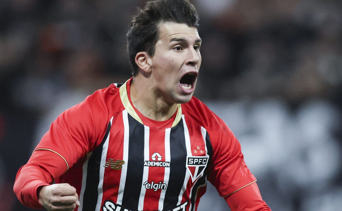 Gonzalo Tapia desabafa após tropeço no Majestoso e lamenta derrota: “Mexeu com a gente”