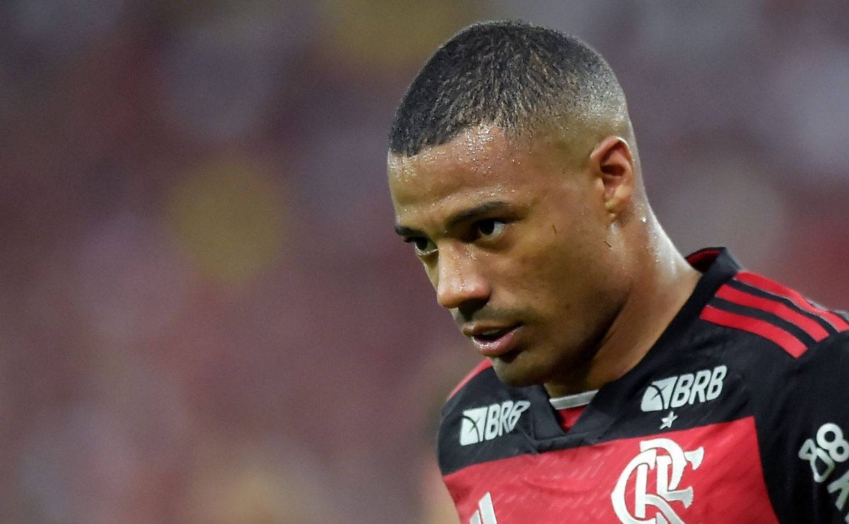 Flamengo aceita liberar Nicolás De La Cruz, mas River Plate não procurou o CRF para abrir negociações