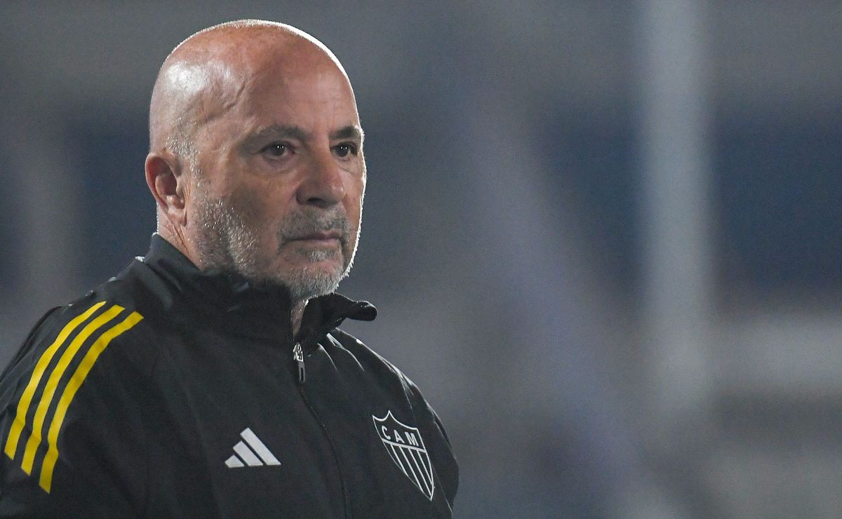Sampaoli confirma Hulk na escalação do Atlético-MG para a final da Sul-Americana