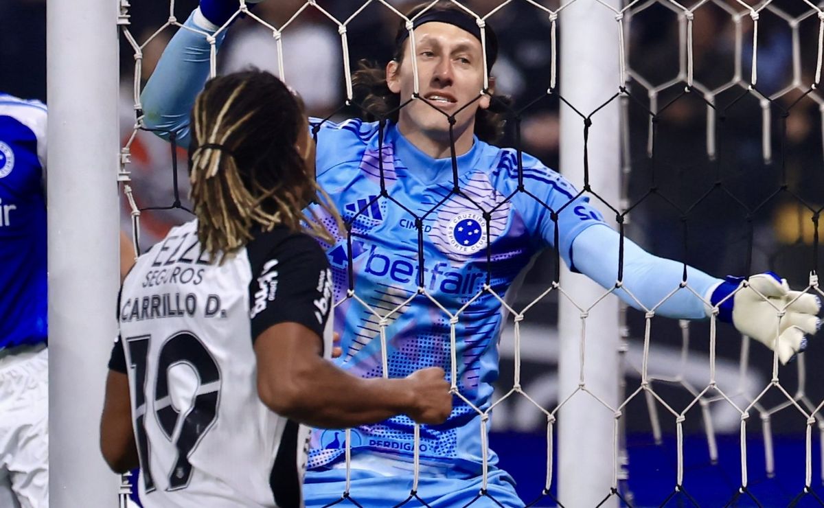 Vidente joga as cartas e prevê resultado surpreendente em Cruzeiro X Corinthians, pelo Brasileirão