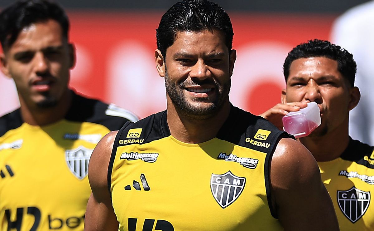 Reviravolta entre Hulk e Sampaoli no Atlético-MG antes da final com camisa 7 titular e esperança de título