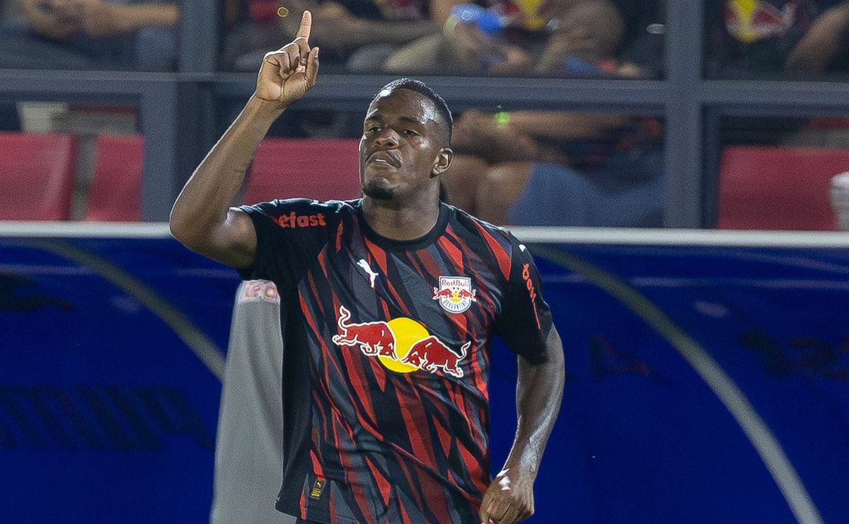 Gustavo Marques, zagueiro do Bragantino, projeta duelo contra o Flamengo: “Sabemos o que temos que fazer”