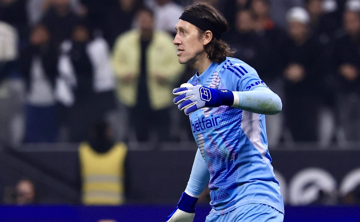 Após goleada do Cruzeiro contra o Corinthians, Cássio projeta Copa do Brasil: “Quando chegar o momento”