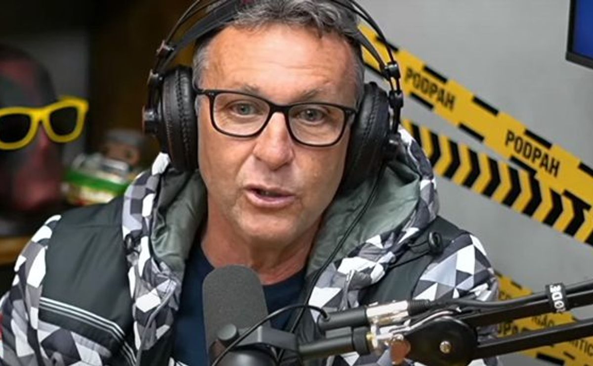 Craque Neto explode com José Martínez e exige saída do Corinthians após expulsão: “Deu uma cotovelada desleal”