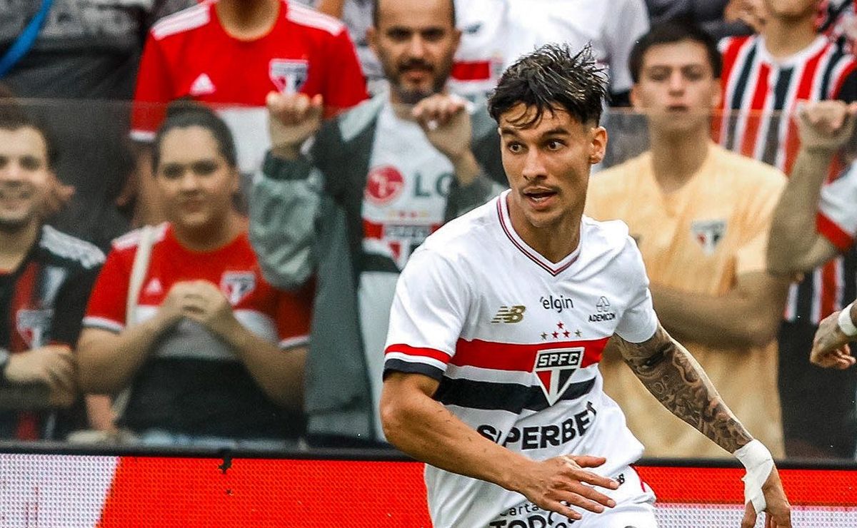 Após Rui Costa defender o DM, São Paulo tem mais um desfalque confirmado com o Ferreira