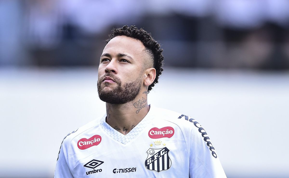 Custo de Neymar faz Santos ficar assustado e saída do camisa 10 fica cada vez mais ‘quente’