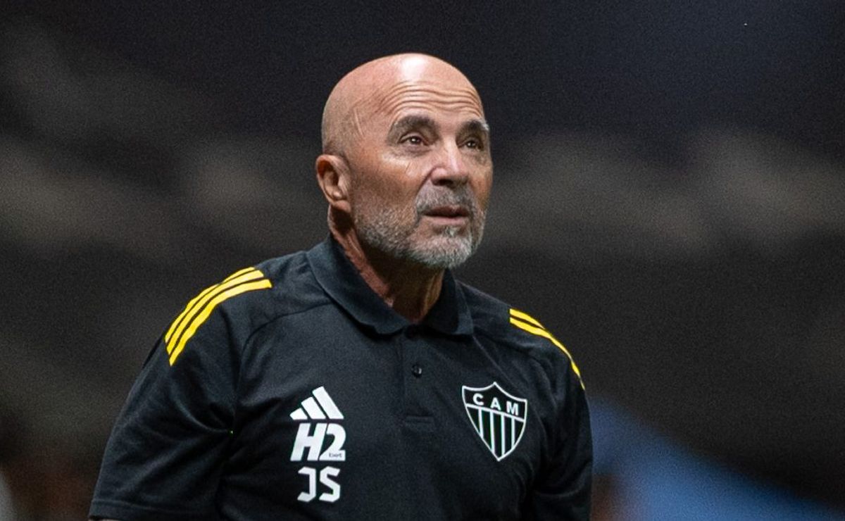 Sampaoli, técnico do Atlético-MG, se rende ao nível do Flamengo: “melhor time do torneio”