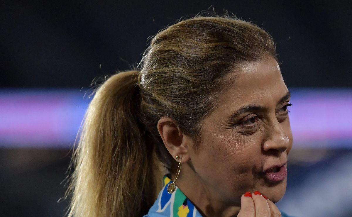 Leila bate o martelo e quer renovação com Abel no Palmeiras independente do resultado da Libertadores