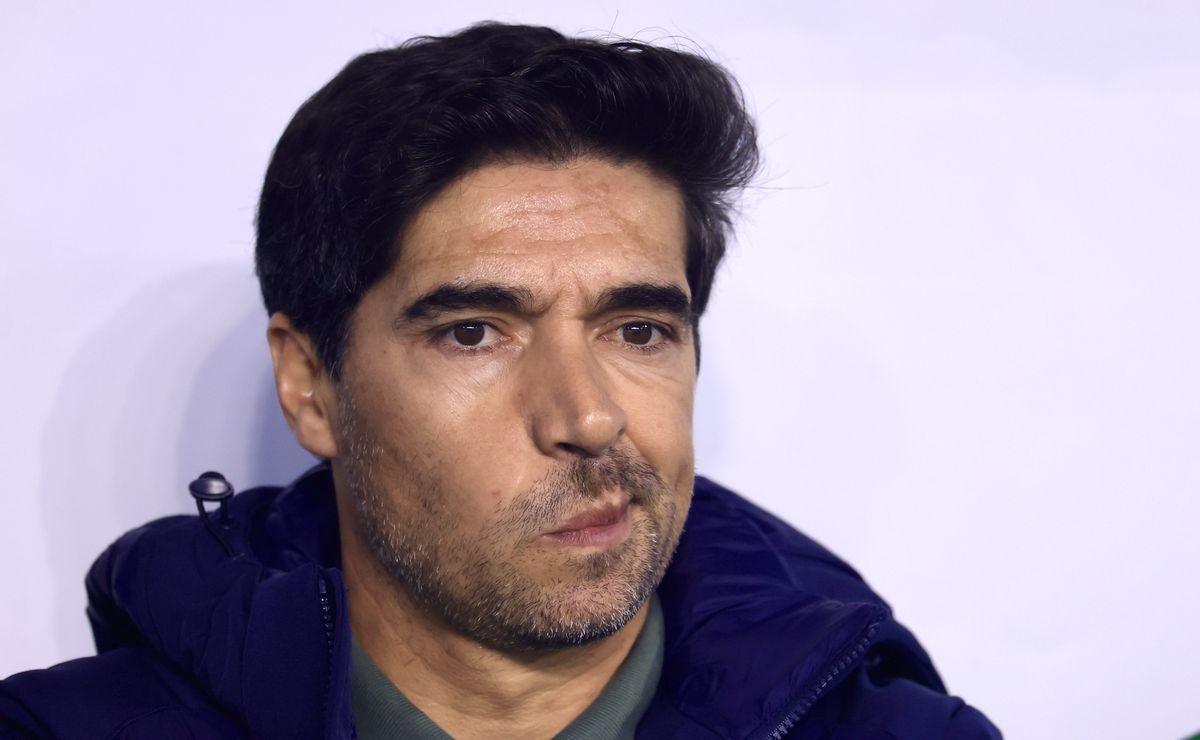 Meio-campo duvidoso e ataque em queda preocupam Abel na final da Libertadores entre Palmeiras X Flamengo