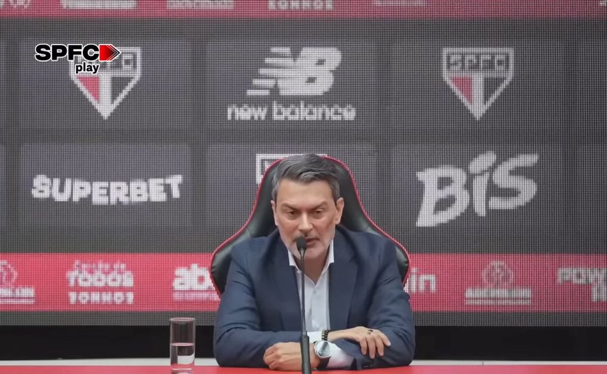 Rui Costa se pronuncia e pede desculpas após vexame do São Paulo: “O vestiário está em silêncio”