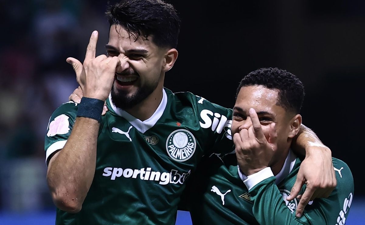 Flaco López, do Palmeiras, entra na mira do Napoli, que pretende pagar mais de R$ 100 milhões