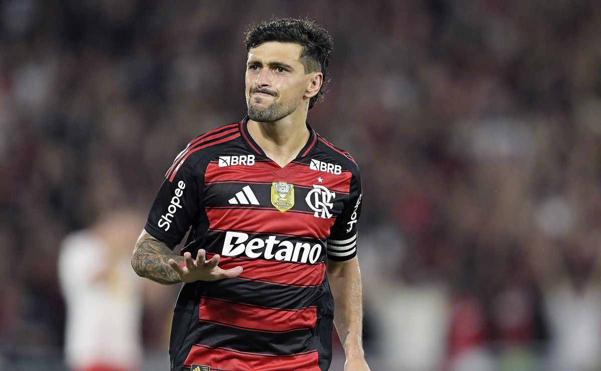 Como Arrascaeta se reinventou para voltar a brilhar no Flamengo e ser a grande esperança na decisão