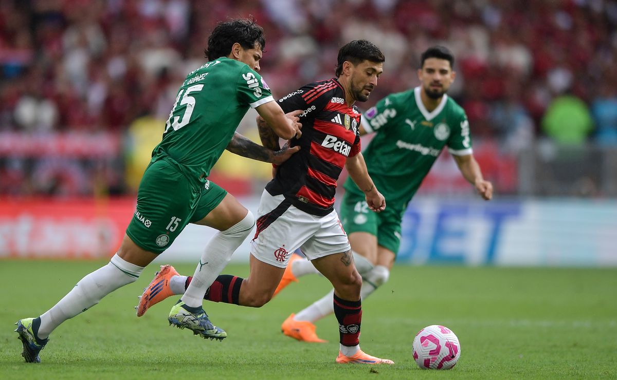 Final da Libertadores: Que horas é a decisão entre Palmeiras x Flamengo? Veja o fuso horário