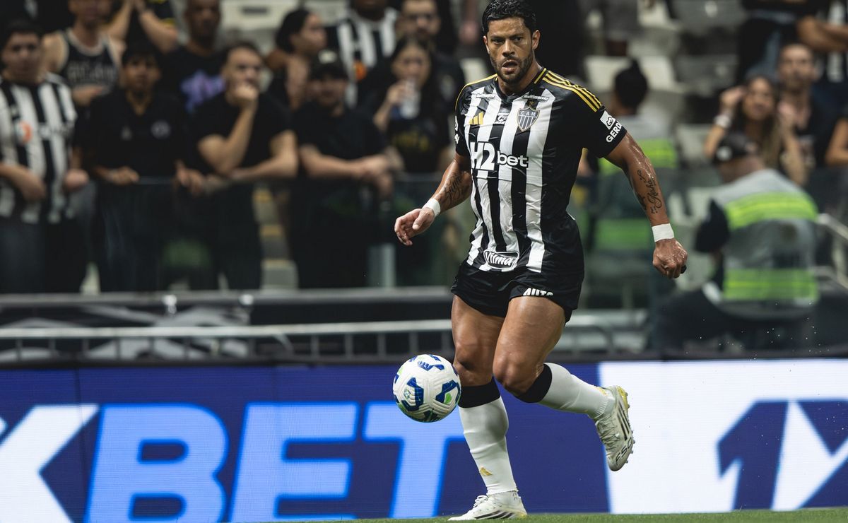Atlético-MG tem Hulk e +9 em barca de saídas para a próxima temporada; veja os nomes