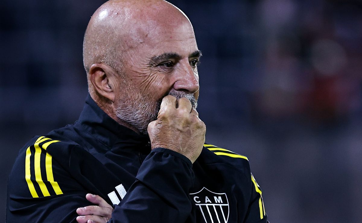 Sampaoli liga o alerta sobre rebaixamento e detalha queda de rendimento do Atlético