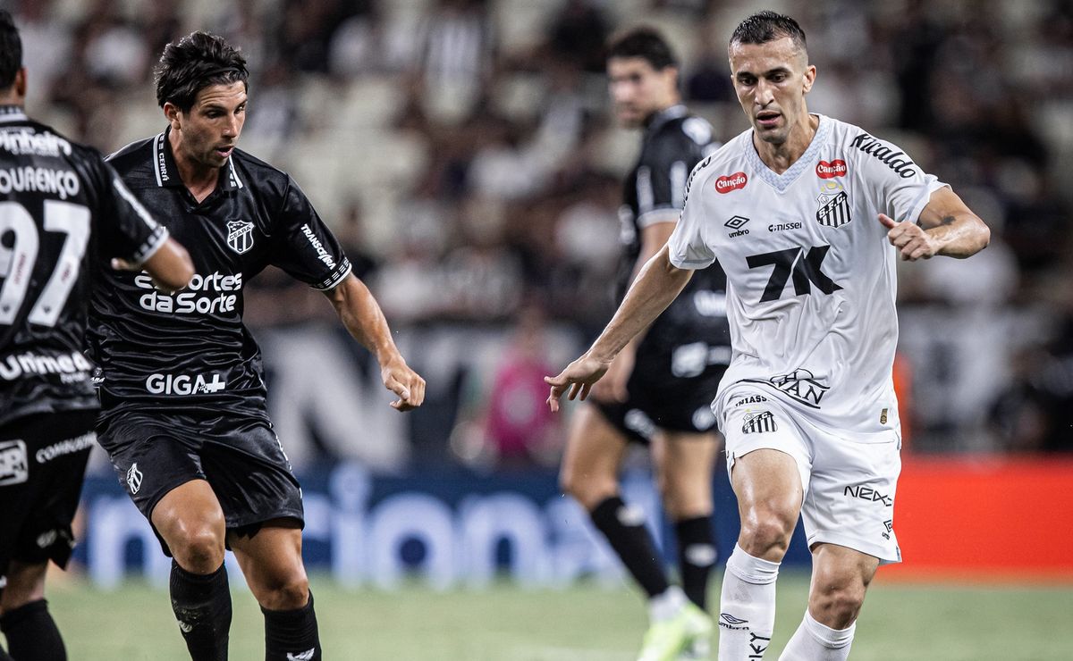 Casagrande crava rebaixamento do Internacional e aposta em disputa entre Santos e Ceará pela fuga do Z-4