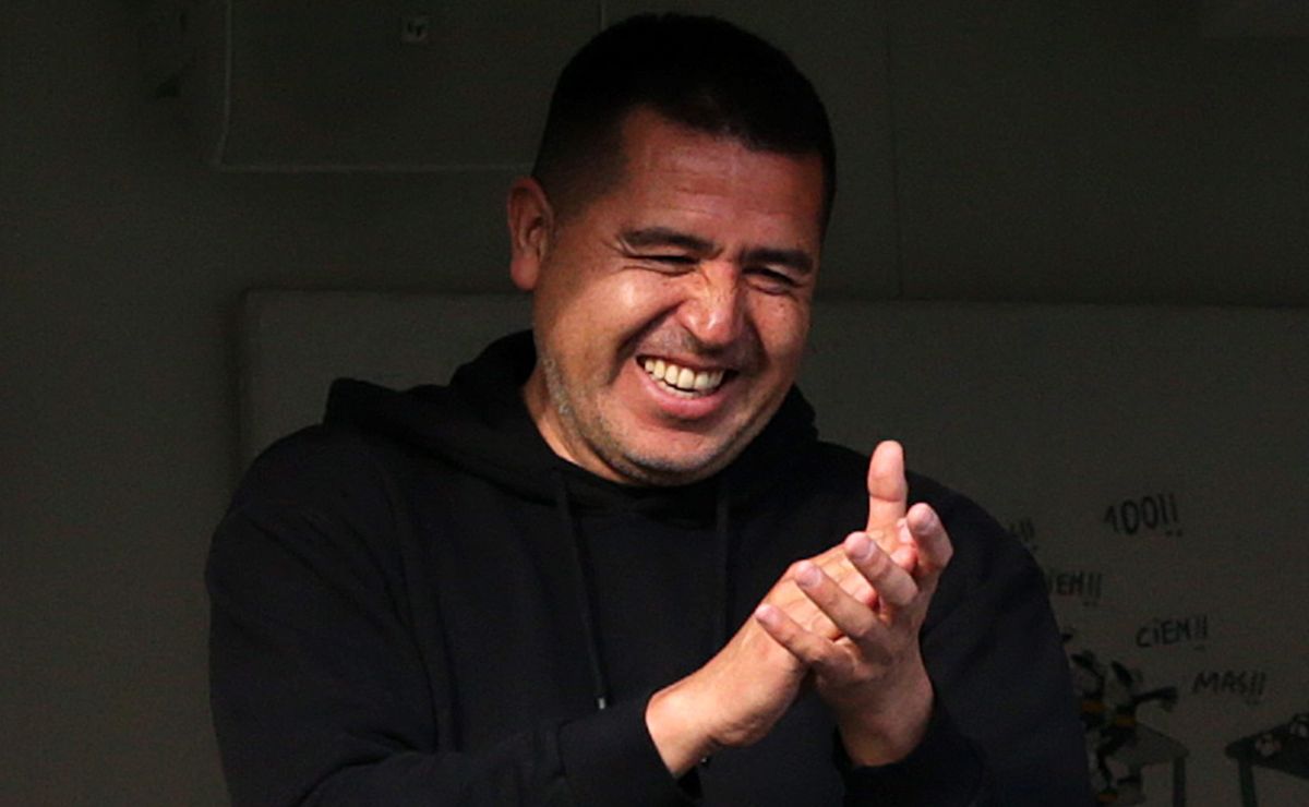 Riquelme aprova e Boca Juniors estuda investida para tirar Adonis Frías do Santos em 2026