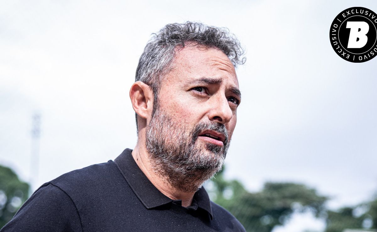 Alexandre Mattos tem futuro definido no Santos e terá carta branca em 2026 para contratações